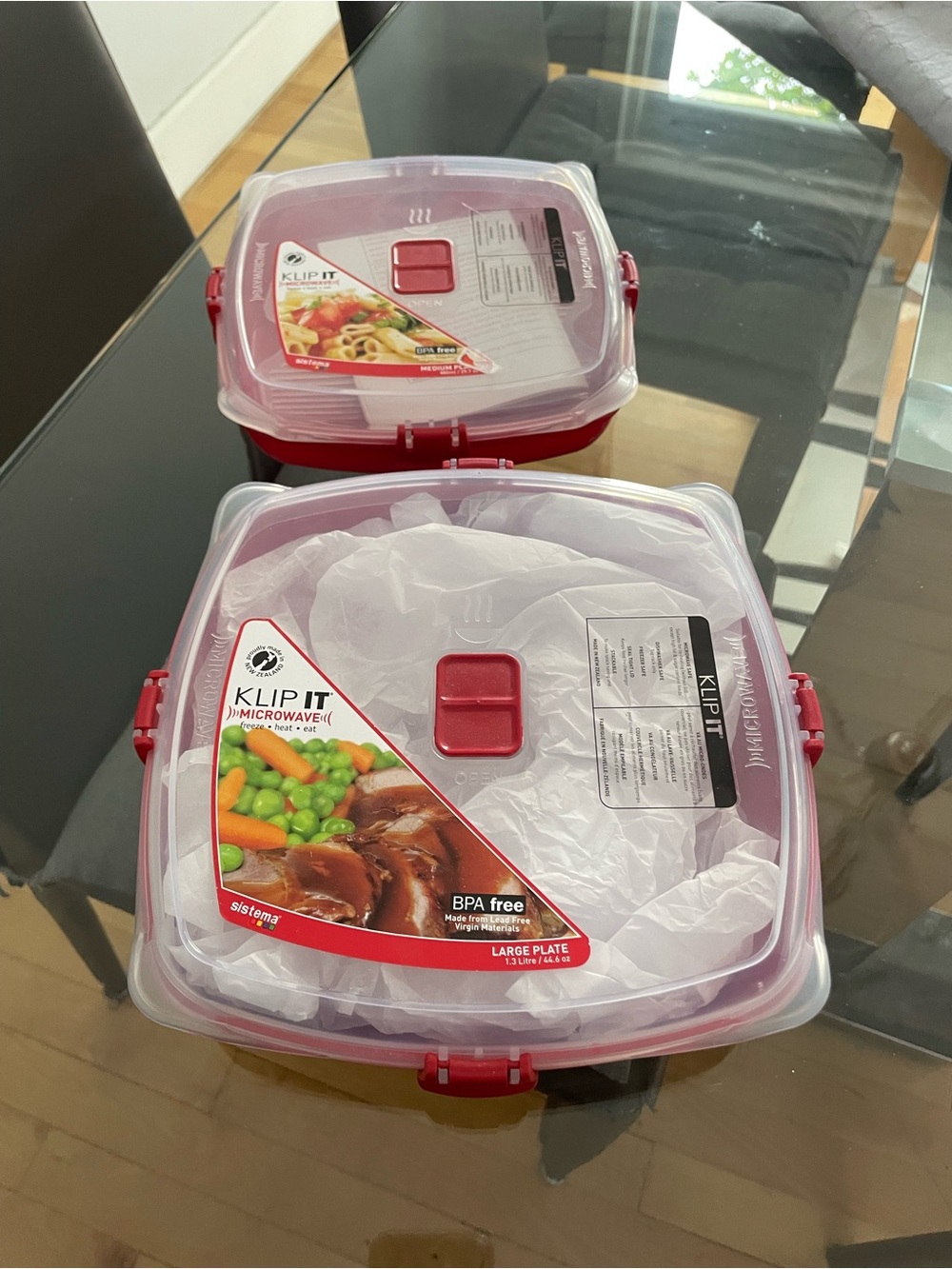 NEW stem Klip It Red and Clear Microwave Plate Containers - 2 Pack